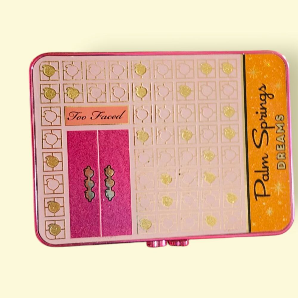 Too Faced Palm Spring Dreams palette